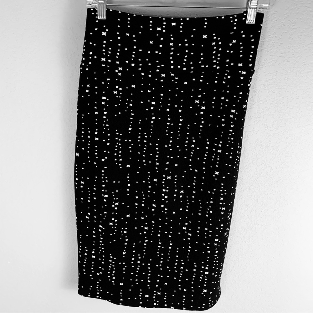 LuLaRoe Cassie skirt